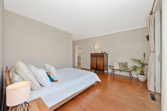 3925 Orangewood Dr, Fair Oaks, CA 95628