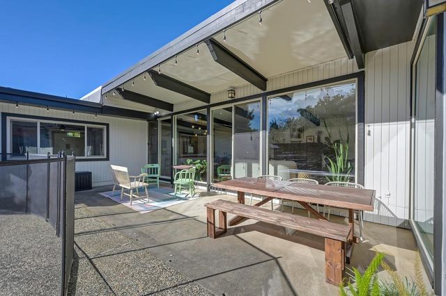 3925 Orangewood Dr, Fair Oaks, CA 95628