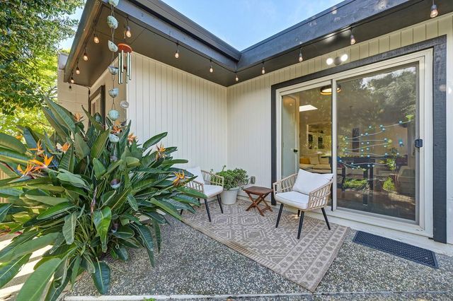 3925 Orangewood Dr, Fair Oaks, CA 95628