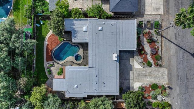 3925 Orangewood Dr, Fair Oaks, CA 95628