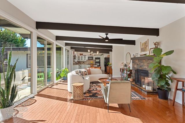 3925 Orangewood Dr, Fair Oaks, CA 95628