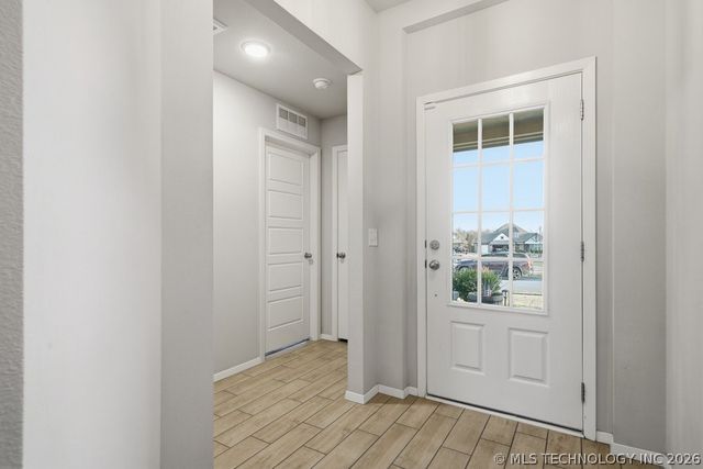 12008 N 131st East Avenue, Collinsville, OK 74021