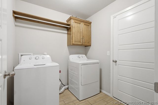 12008 N 131st East Avenue, Collinsville, OK 74021