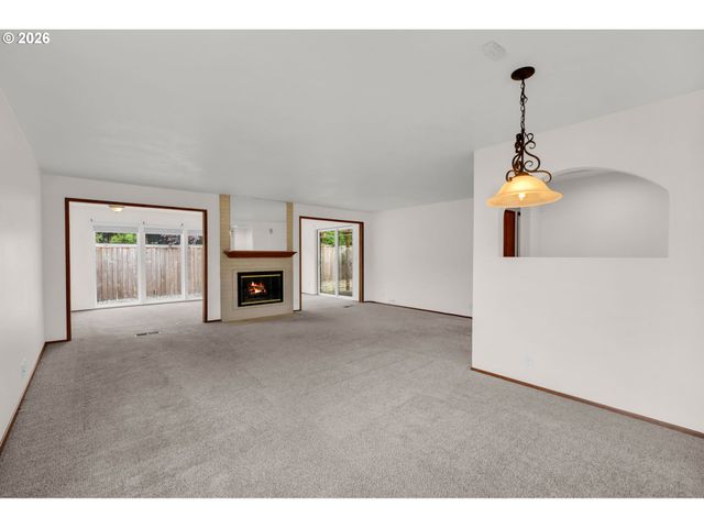 2406 Se BALBOA Dr, Vancouver, WA 98683