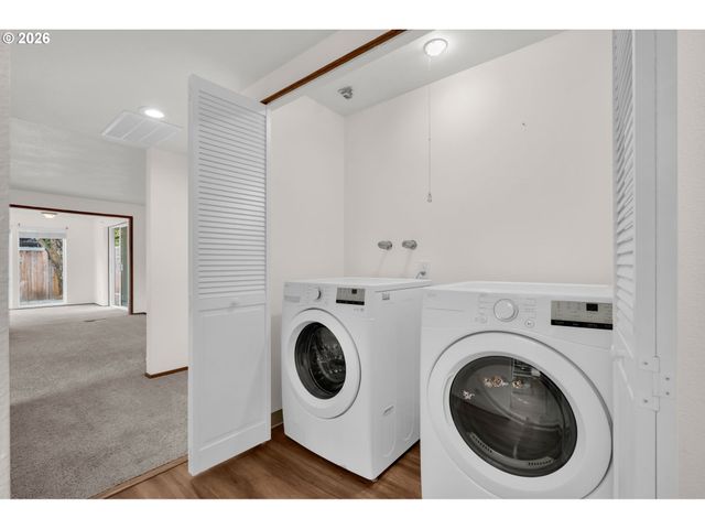 2406 Se BALBOA Dr, Vancouver, WA 98683