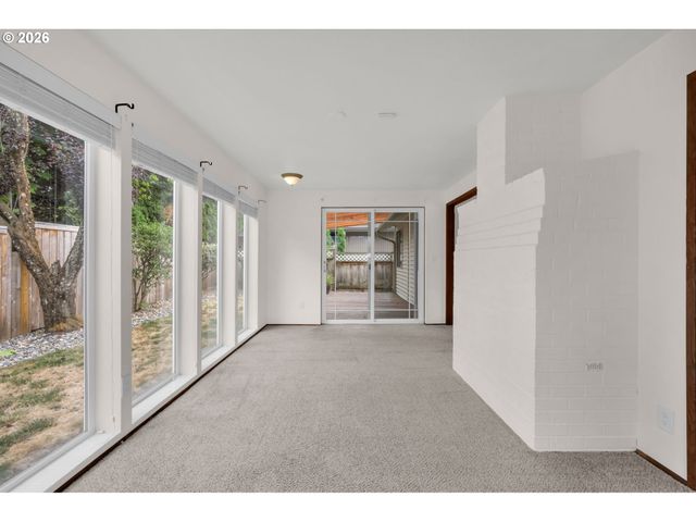 2406 Se BALBOA Dr, Vancouver, WA 98683
