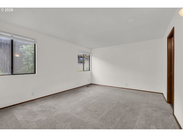 2406 Se BALBOA Dr, Vancouver, WA 98683