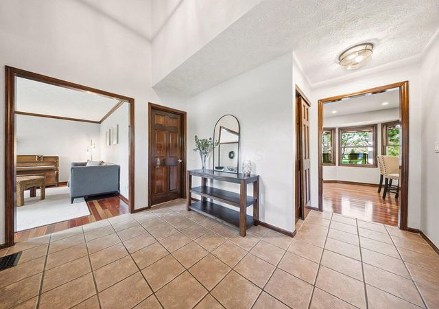 5301 Aryshire Drive, Dublin, OH 43017