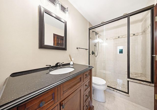 5301 Aryshire Drive, Dublin, OH 43017