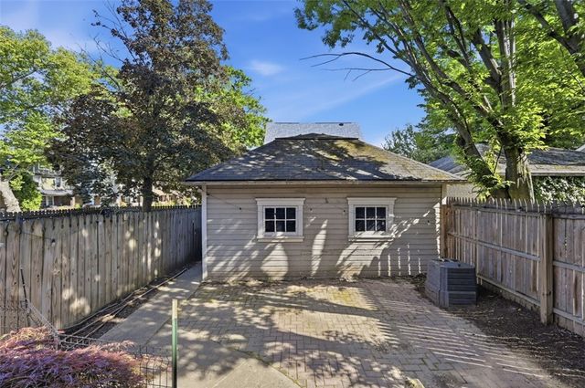 403 W Hutchinson, Regent Square, PA 15218