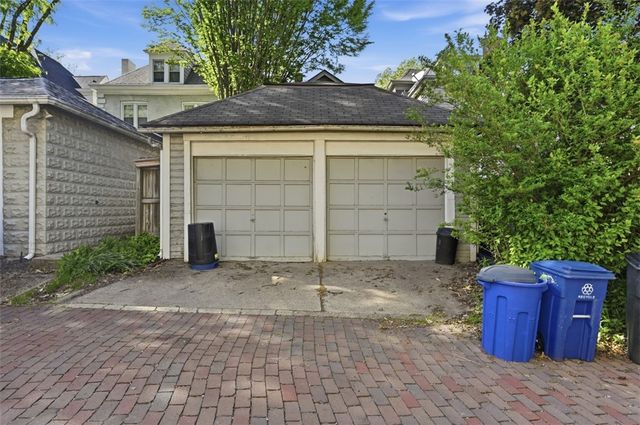 403 W Hutchinson, Regent Square, PA 15218