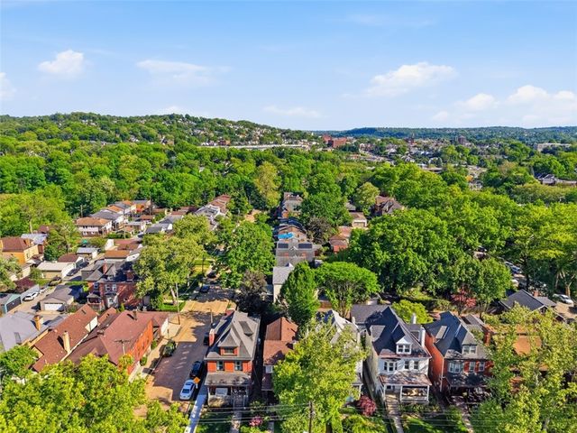 403 W Hutchinson, Regent Square, PA 15218
