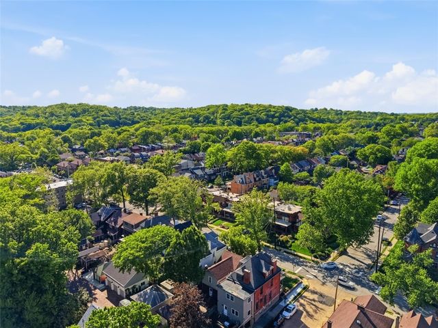 403 W Hutchinson, Regent Square, PA 15218