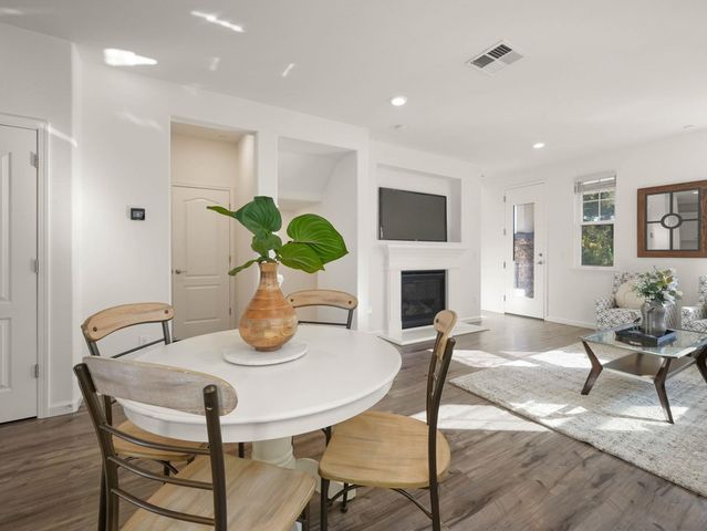 229 Spring Harvest, Hayward, CA 94544