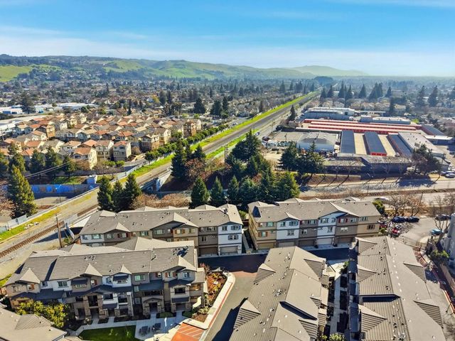 229 Spring Harvest, Hayward, CA 94544