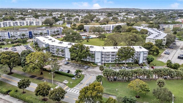 1009 Berkshire A 1009, Deerfield Beach, FL 33442