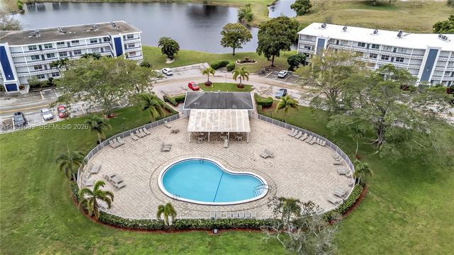 1009 Berkshire A 1009, Deerfield Beach, FL 33442