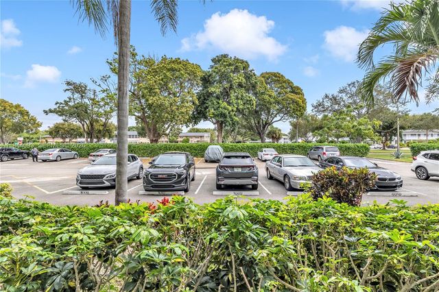 1009 Berkshire A 1009, Deerfield Beach, FL 33442