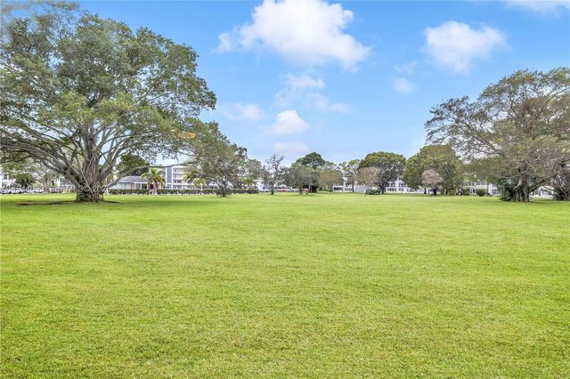 1009 Berkshire A 1009, Deerfield Beach, FL 33442