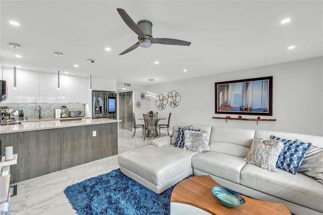 1009 Berkshire A 1009, Deerfield Beach, FL 33442