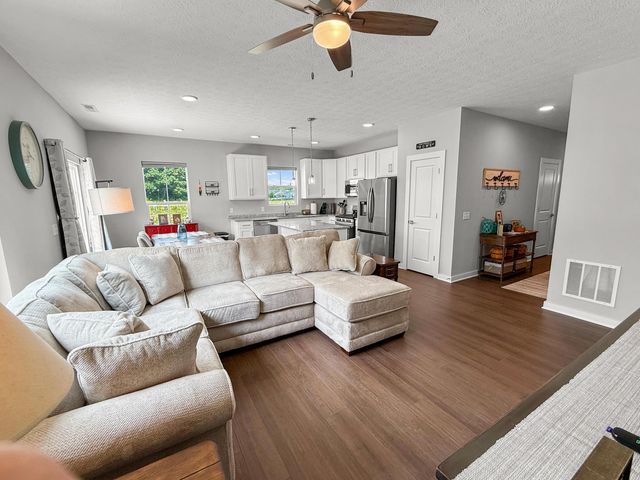 88 Wellesley Drive, Delaware, OH 43015