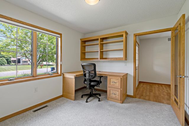 19604 Ironton Circle NW, Elk River, MN 55330