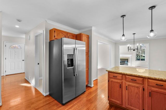 828 Fox Court, South Lyon City, MI 48178