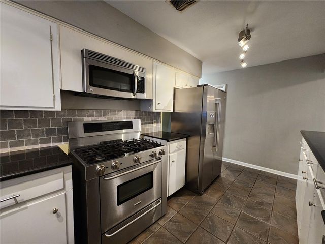 6418 Woodbrook Lane, Houston, TX 77008