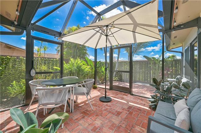 6386 Royal Woods DR, Fort Myers, FL 33908