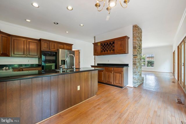 370 S RIVER LANDING RD #370, Edgewater, MD 21037