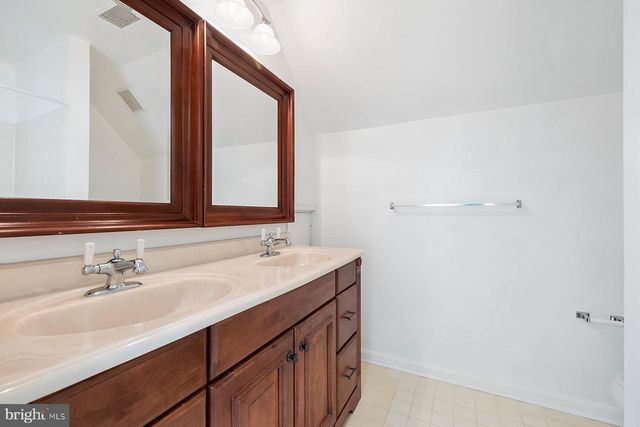 370 S RIVER LANDING RD #370, Edgewater, MD 21037