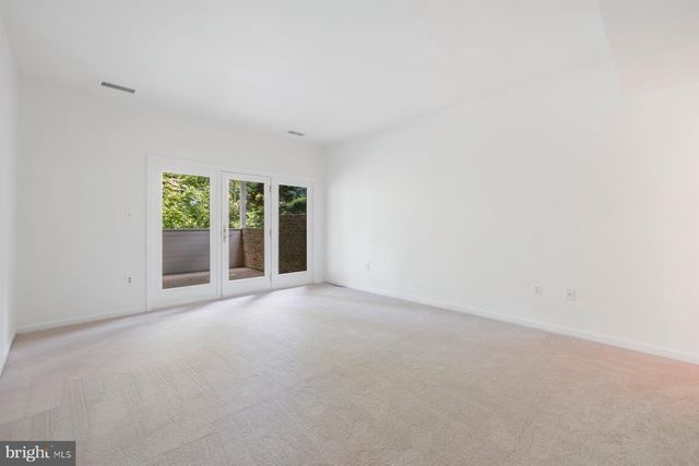 370 S RIVER LANDING RD #370, Edgewater, MD 21037