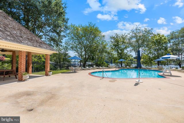 370 S RIVER LANDING RD #370, Edgewater, MD 21037