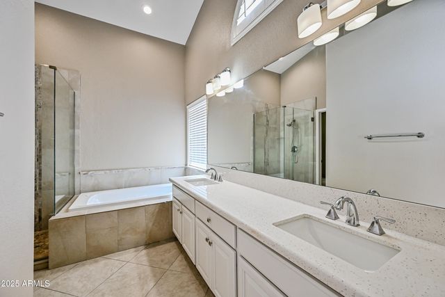 3830 E Tanglewood Drive, Phoenix, AZ 85048