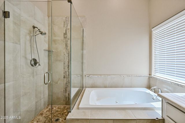 3830 E Tanglewood Drive, Phoenix, AZ 85048