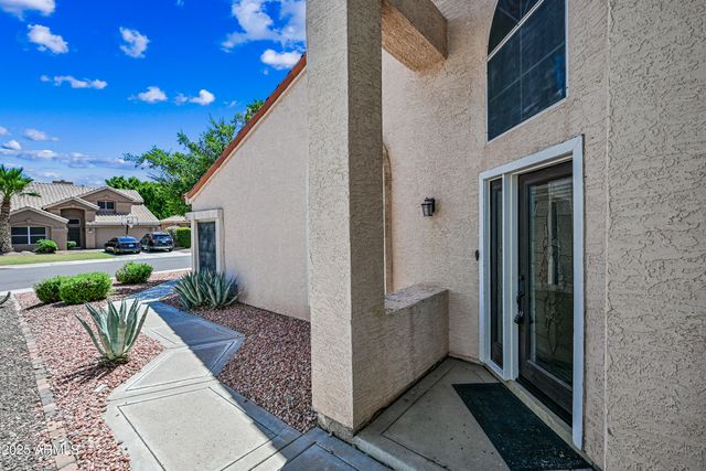 3830 E Tanglewood Drive, Phoenix, AZ 85048
