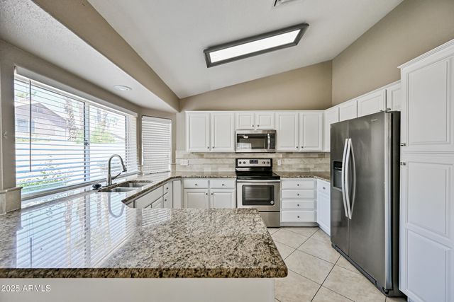 3830 E Tanglewood Drive, Phoenix, AZ 85048