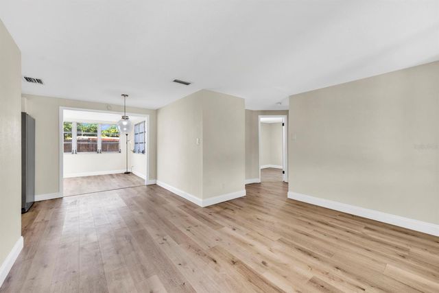 10597 110TH AVENUE, Largo, FL 33773