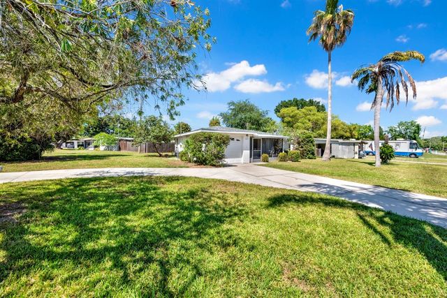 10597 110TH AVENUE, Largo, FL 33773