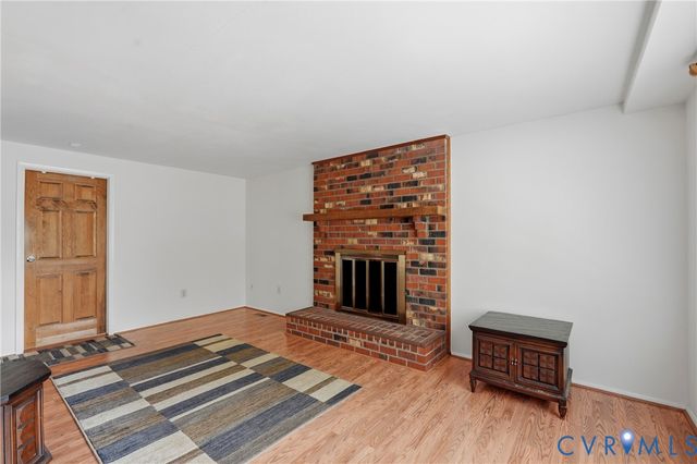 10106 Spinning Wheel Way, Henrico, VA 23233