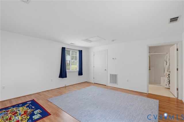 10106 Spinning Wheel Way, Henrico, VA 23233