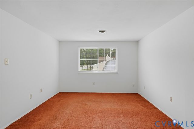 10106 Spinning Wheel Way, Henrico, VA 23233
