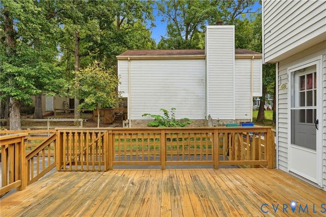 10106 Spinning Wheel Way, Henrico, VA 23233