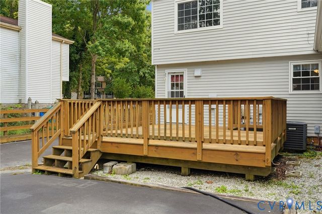 10106 Spinning Wheel Way, Henrico, VA 23233