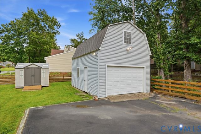 10106 Spinning Wheel Way, Henrico, VA 23233