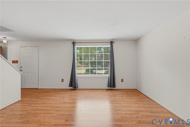 10106 Spinning Wheel Way, Henrico, VA 23233