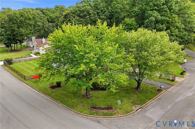 10106 Spinning Wheel Way, Henrico, VA 23233