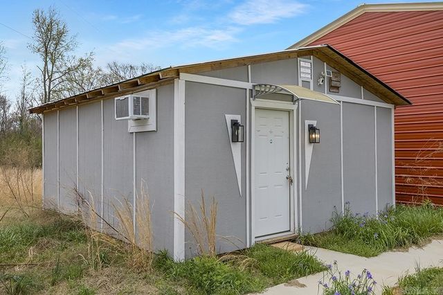 6136 N Highway 29 Highway, Blevins, AR 71825