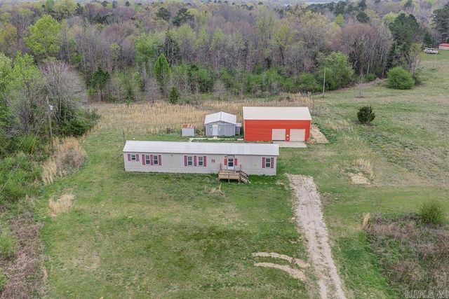 6136 N Highway 29 Highway, Blevins, AR 71825