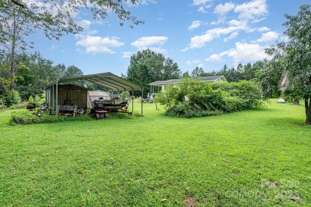 6311 St Peters Church Road, Conover, NC 28613